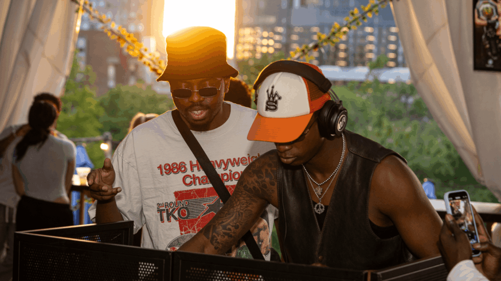 15.Shipgarten _ McLean